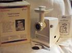 4726-900 Oster Hi Output Heavy Duty Electric Meat Food Grinder Watt