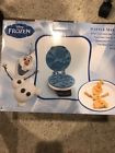 655772013606 Disney Frozen Olaf Waffle