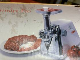 Back To Basics 018579177481 Electric Meat Grinder Model 4500