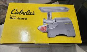 20-004-b Cabelas Deluxe Meat Grinder