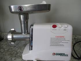 Gander Mountain 10842988 Meat Grinder Electric Complete Clean Unit Free Usa Shipping