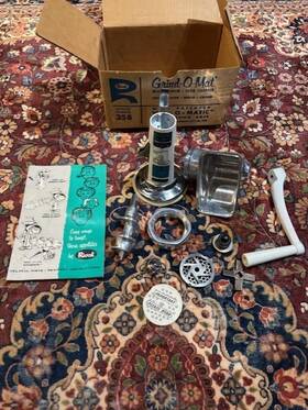 371-378 Grind-o-mat Vintage Meat Grinder And Food Chopper Series