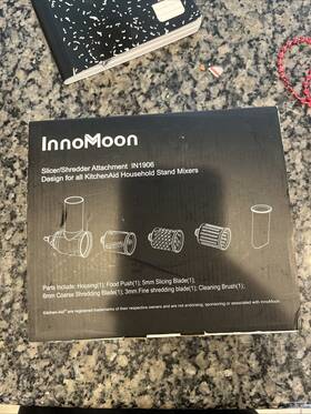In1906 Innomoon Kitchen Aid Slicer/shredder Attachment