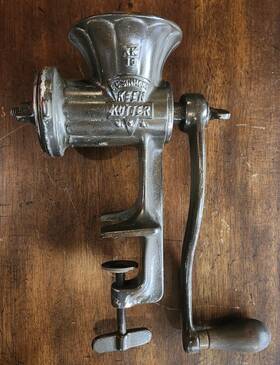 1906 Keen Kutter Kk13 Antique Meat Grinder E.c. Simmons Pat. Cast Iron Usa