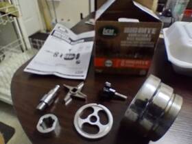 1723 Lem Big Bite Dual Adapter #8 Deal Breaker
