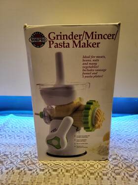 Gy50 Norpro Grinder Mincer Pasta Maker Brand New In Box