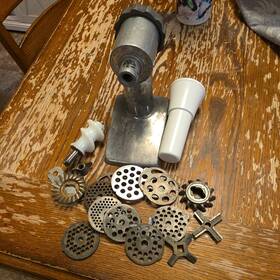 954-0rb Service Corporation Manual Meat Grinder Metal With Blades Discs Pusher