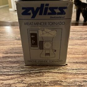 20005 Zyliss Meat Mincer Grinder #20005 Tornado Slider With Biscuit Plate Swiss Made Euc