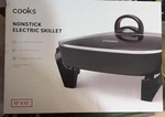 Cooks Nonstick Covered Electric Skillet Temperature Control 12 X Black Nib. Fixed Price $25.00.