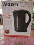 Aroma 1.7L Electric Kettle Black Dripless Spout 1500W Water Level Viewer T5. Fixed Price $20.00.