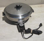 Vintage Vollrath No. 40 Electric Skillet With Vented Lid 11.5" Diameter 1650W. Fixed Price $29.95.