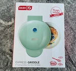 Dash Express Griddle, 8 Cooking Surface, Nonstick, 760 Watts, Aqua (G2). Fixed Price $25.00.