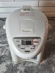 Zojirushi CD-JSC22 Electric Hot Water Dispensing Pot 2.2L White Floral Japan. Fixed Price $50.90.