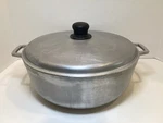 Vintage Imusa 12 Aluminum Pot With Lid - Caldero Colombia. Fixed Price $24.99.