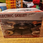 Electric Continental Skillet 32 Oz Model # CE23721 New Box. Fixed Price $22.96.