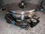 Webalco Stainless Steel Liquid Core Electric Skillet 11 1/2 No. 7884 Steam Lid!. Fixed Price $65.00.