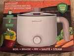 Brentwood 1.6QT Multi-function Electric Hot Pot White/wood Grain (HP-3170W). Fixed Price $19.99.