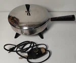 Farberware Stainless 10" Electric Fry Pan W/lid Model 300-A Very Clean /tested. Fixed Price $24.99.