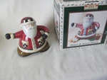 Debbie Mumm Short & Stout Santa Teapot Earthenware Sakura Oneida - New In Box!. Fixed Price $9.99.