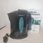Hamilton Beach 1.8 Liter Black Cordless Electric Water/tea Kettle Auto Shut. Fixed Price $13.79.