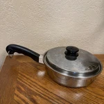 Saladmaster 9 Skillet Frying Pan Saute Pot & Vapo Lid Stainless Steel T304S. Fixed Price $45.95.