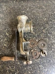 Vintage Keystone Meat Food Grinder No 20 Hand Crank Table Mount Boyertown Pa. Fixed Price $9.56.