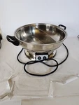 Ikeda Electric Hot Pot Steamboat CH-3021. Fixed Price $119.99.