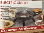 Continental Electric CE23721 32 Oz 1500W Non-stick Skillet, Black. Fixed Price $46.18.