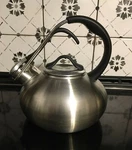Chantal SL37-LOOP Brushed Stainless Steel 18/10 Whistling Tea Pot Kettle. Fixed Price $35.00.