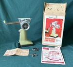 Rival Mat Meat Grinder Model 4980 With Box Vintage Usa Avocado Green. Fixed Price $22.00.