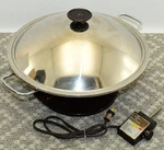 Vintage West Bend Wok Sensa-temp Electric Stir Fry Pan Stainless Steel 80005. Fixed Price $78.88.