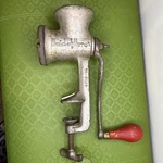 Vtg Sears Maid Of Honor Hand Crank Meat Grinder Table Mount Cast Iron Usa Retro. Fixed Price $21.24.