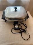 Vtg Presto Cook 'n Serv Fry Pan Model KC17-A 115V A.c. 1350 Watts Aluminum Read. Fixed Price $24.95.