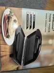 Brentwood TS-246 Nonstick Panini Press Sandwich Maker (black). Fixed Price $25.35.