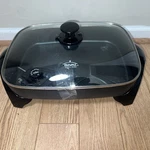 Large Rival Square 17" Nonstick Electric Skillet Glass Lid S11P Black Euc. Fixed Price $29.99.