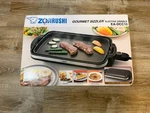 Zojirushi EA-DCC10 Gourmet Sizzler Electric Griddle,stainless Brown Extra Large. Fixed Price $144.99.