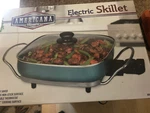 Americana Classics Electric Skillet Ceramic Non-stick 12" X Surface. Fixed Price $8.09.