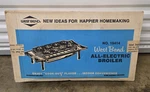 Vintage West Bend Electric Indoor Table Top Counter Grill Broiler 15414, New. Fixed Price $59.00.