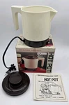 World Electric Vintage 32 Oz. Kitchen Gourmet Hot Pot - Tested. Fixed Price $25.00.