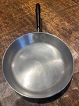 Revere Ware 1801 Cooper Bottom 9 Skillet Frying Pan Clinton Usa. Fixed Price $12.50.
