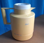 Oester Thermo Cafe Marked ET23 On BOTTOM(3085TOTE5) Insulated Hot Coffee/tea Pot. Fixed Price $19.99.