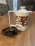 Valiant Hot Pot Coffee Tea Electric Mcm Retro Model #29 1406 White & Brown Works. Fixed Price $25.00.