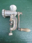 Vintage Food Meat Grinder Chopper Valley 5 Canada. Fixed Price $9.98.