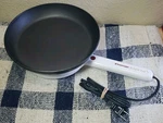 Vtg Toastmaster Brunch Pan 9 Inch Non-stick Electric Skillet Model 817 Rare Find. Fixed Price $60.00.