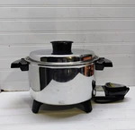 Townecraft Chef's Ware Electric Dutch Oven 5QT Liquid Core Stainless Cooker &lid. Fixed Price $487.99.