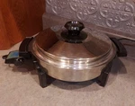 Vintage West Bend 11 Liquid Core Electric Skillet 17209 Tested. Fixed Price $39.95.