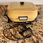 Vintage Harvest Gold Retro Electric Frying Pan Deep Dutch Skillet Works!. Fixed Price $49.00.