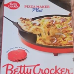 Betty Crocker Pizza Maker Plus 12" Electric Red BC-2958CR 1440W 120V. Fixed Price $34.50.