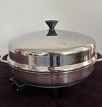 Farberware Round 12" Electric Skillet Frying Pan #344A Steamer Domed Lid. Fixed Price $29.99.
