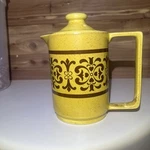 Vintage Electric Valiant Hot Pot Tea & Coffee Gold. Original Box And Instrx. Fixed Price $22.00.